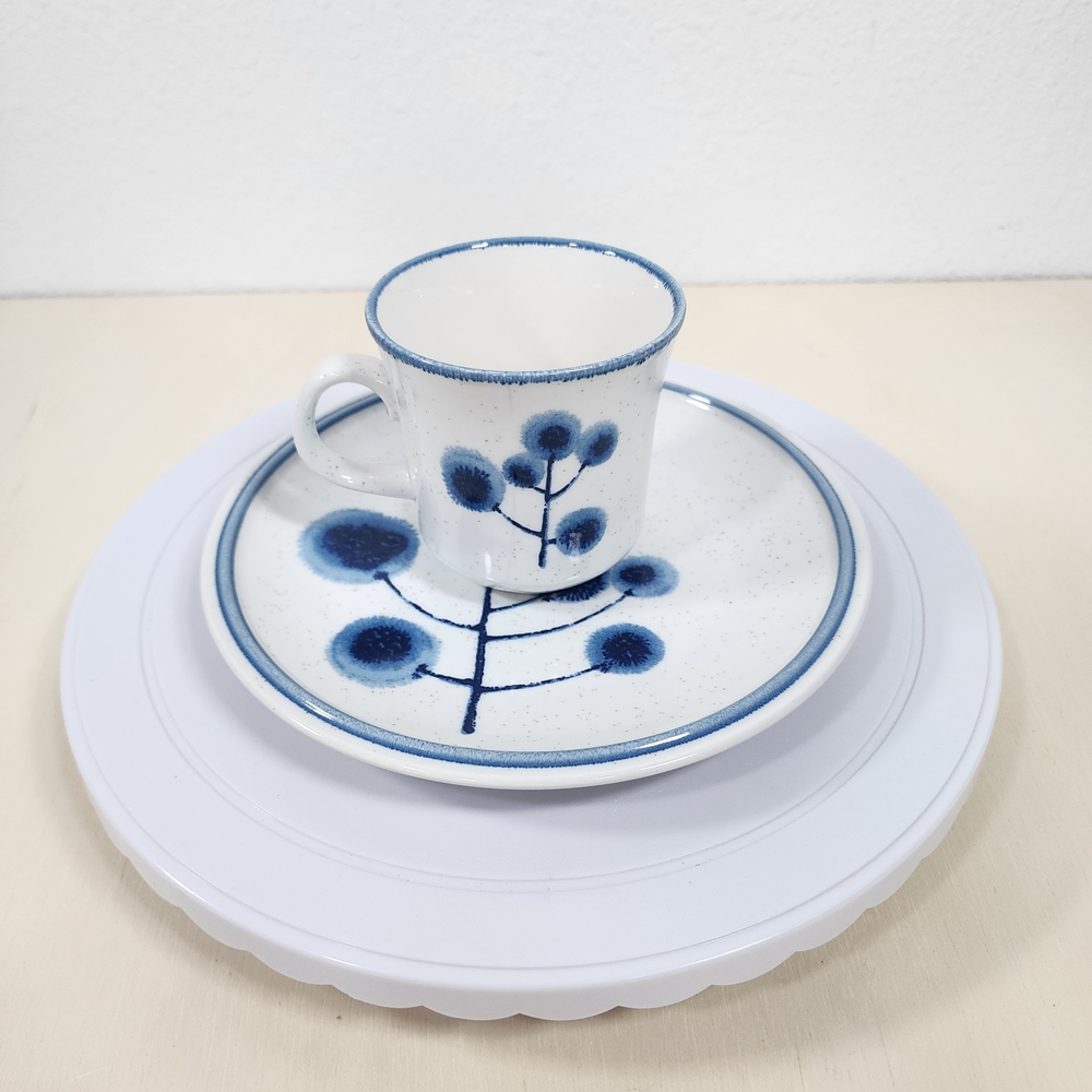 Mikasa Cordon Blue Tree Candy CG501 Cup And Saucer Set